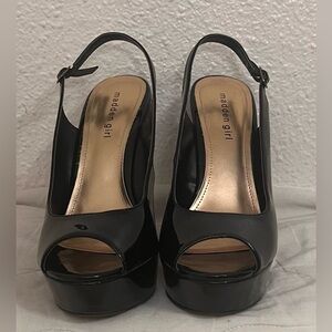 EUC Madden Girl Superb Black Patent Leather Platform Heels size 10